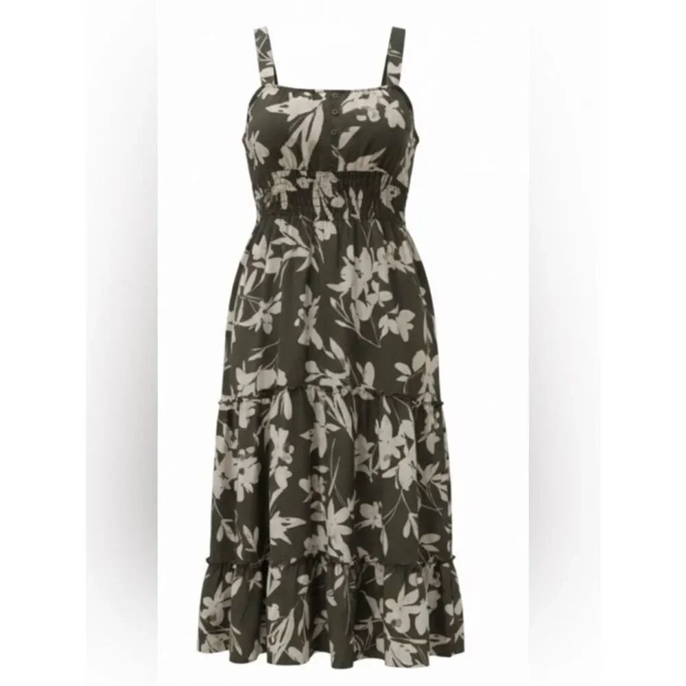 Emma & Michele -Smocked Floral print Maxi Dress. Size: Large Color: Olive/White